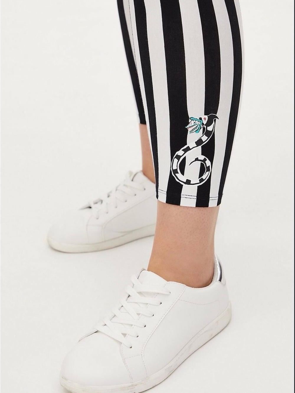 Size 3 Sand worm Striped Black & White Cropped Leggings NWT
